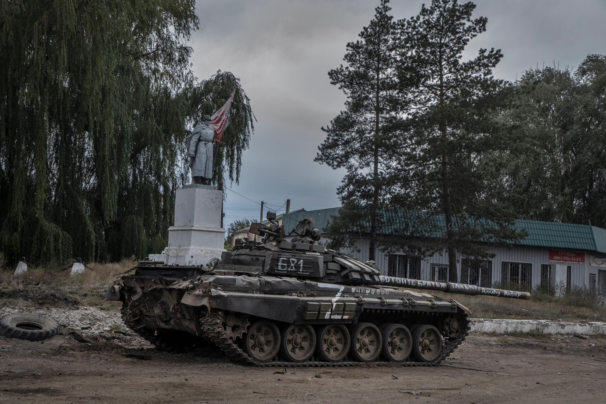 L’Ukraine : une débâcle militaire et économique en pleine lumière