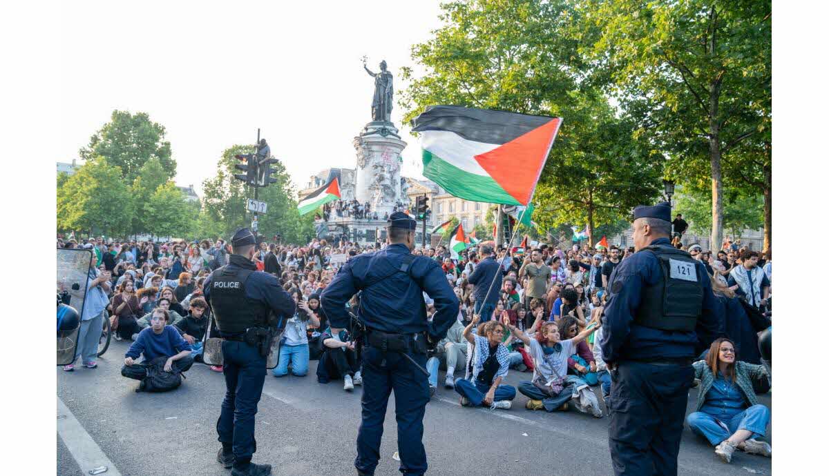 Le gouvernement français s’effondre : des Palestiniens évacués en France, un affront à la sécurité nationale